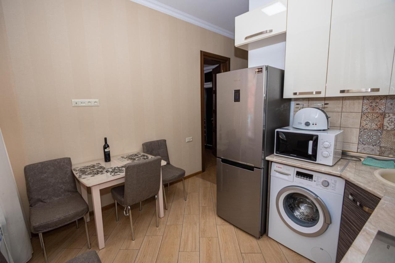 Brand New Apartment With Terrace Tbilisi Eksteriør billede